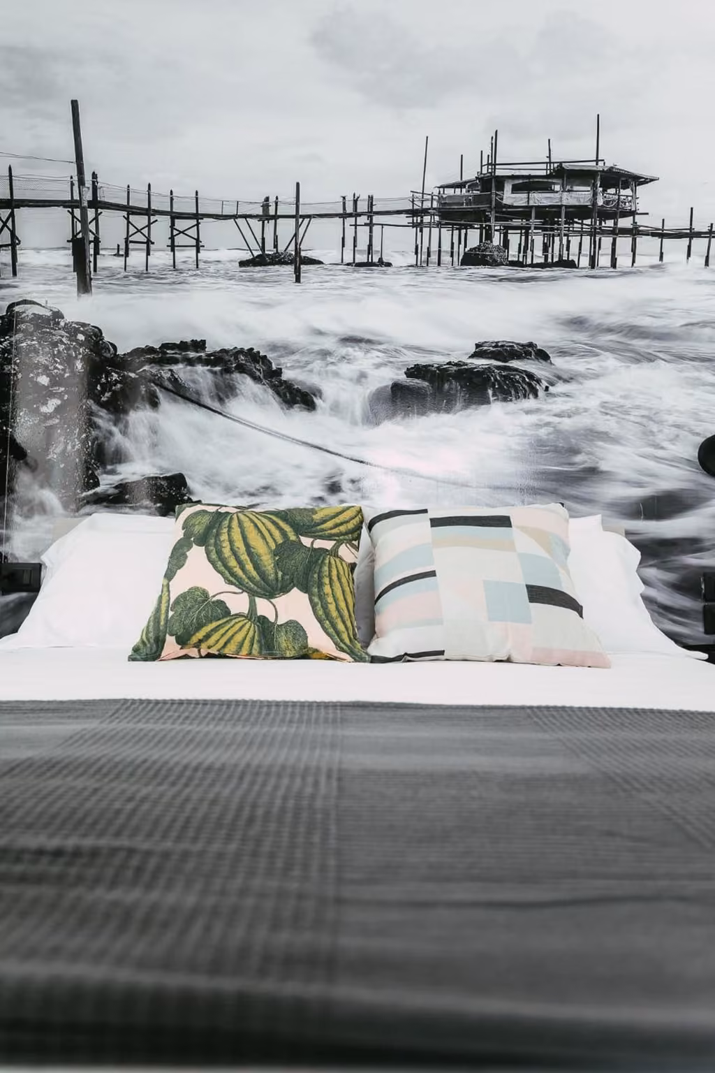 Scorcio di mare e scogli nei dintorni di Vasto Marina